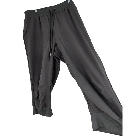 NWT Gap Fit Mens XL Gray Jogger Capri Pants Drawstring Pockets RN10209 - Picture 2 of 8